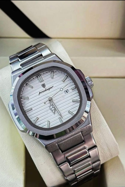 Relógio Prateado Luxotrix