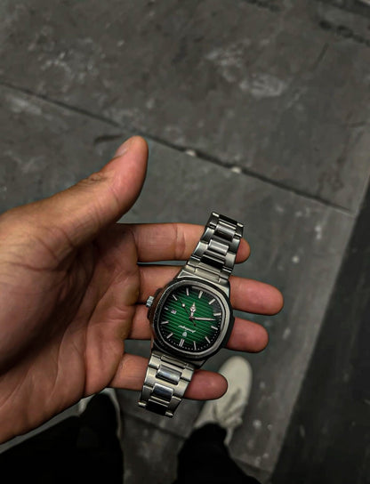 Relógio Prateado Luxotrix