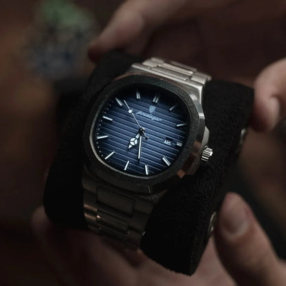 Relógio Prateado Luxotrix