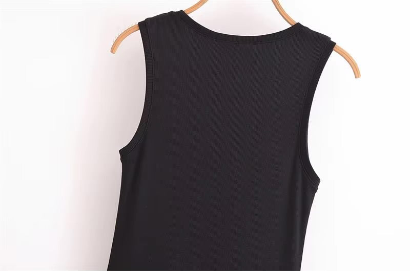 Vestido longo regata com gola redonda