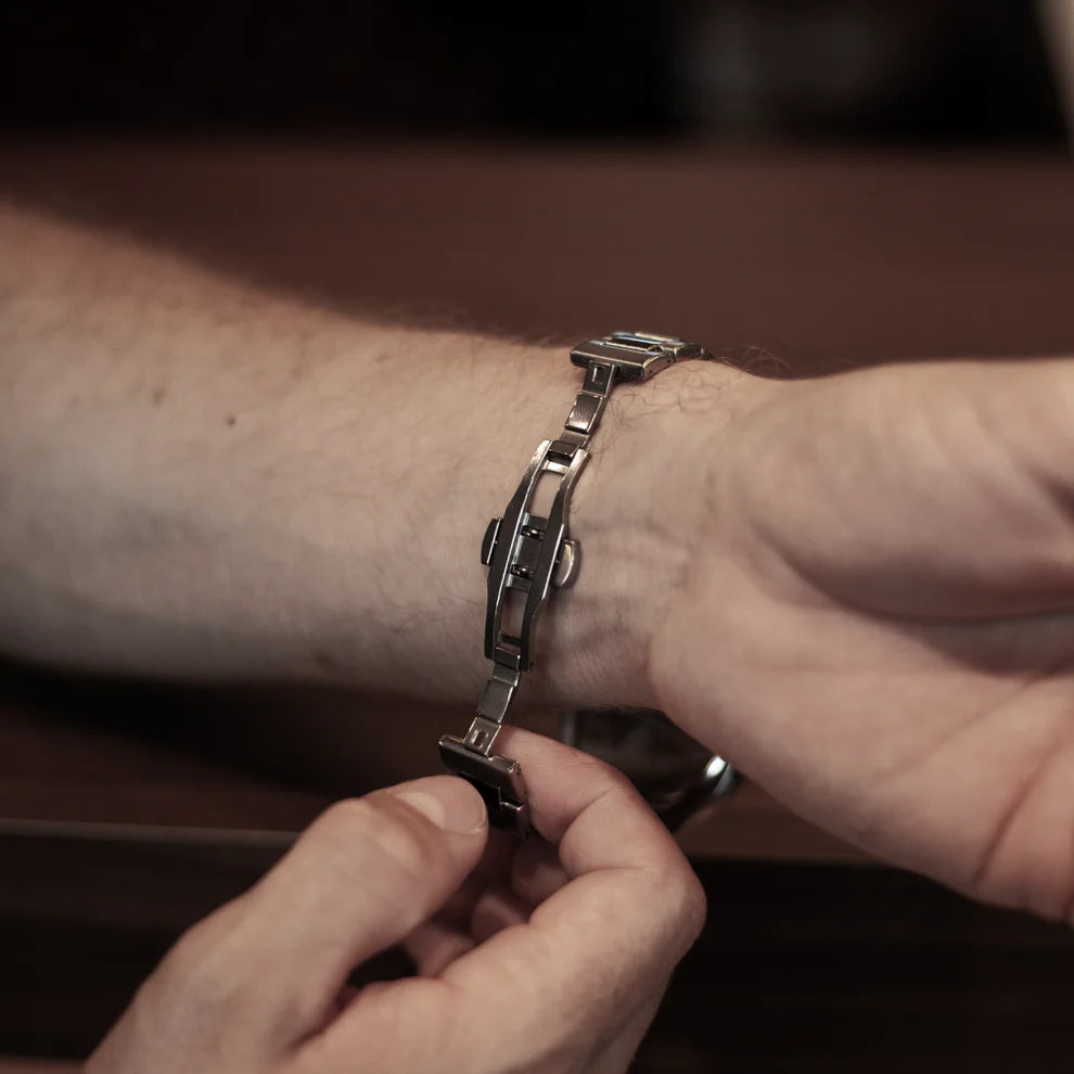 Relógio Prateado Luxotrix